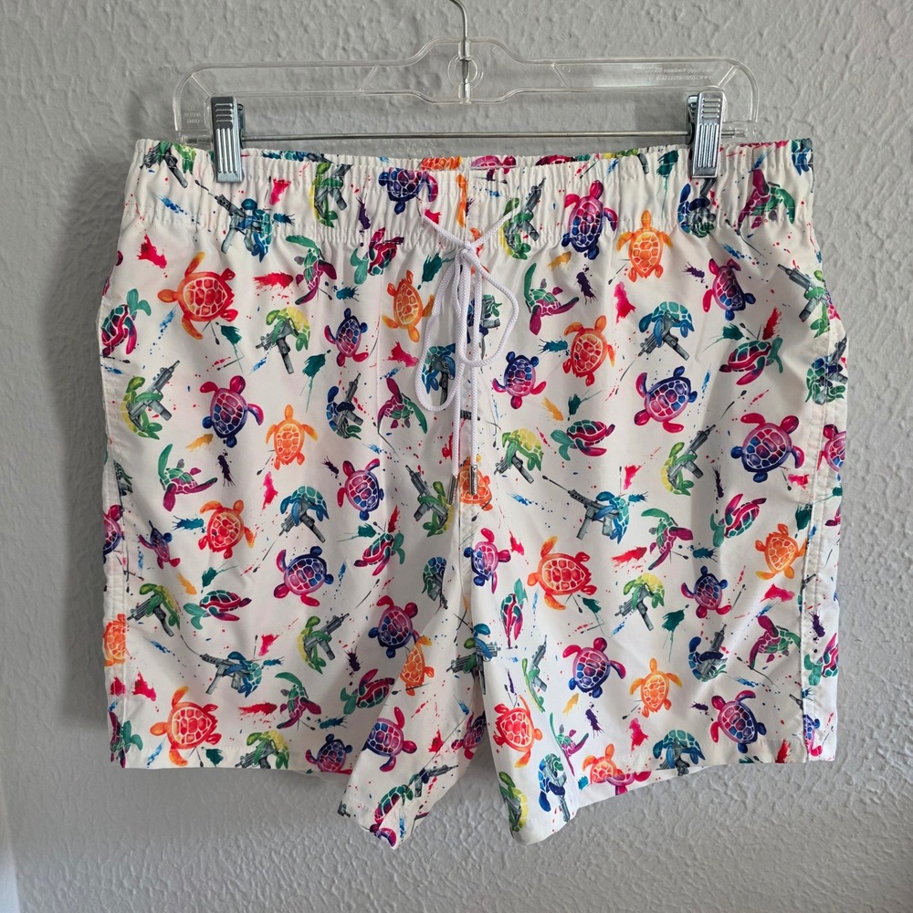 Culprit Shorts Mens size XL white turtles graphic print watercolor art